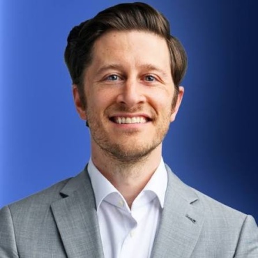 Algorithms, AI, and the Attention Economy